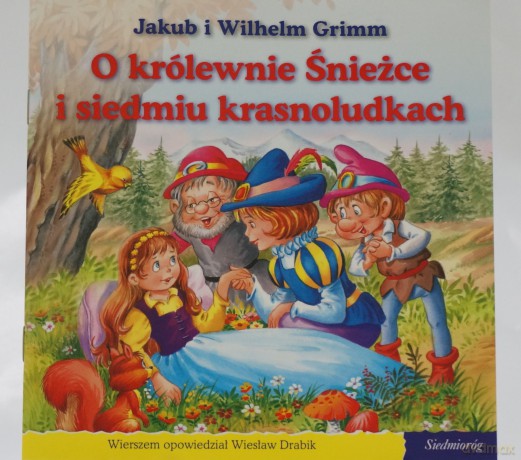 101 bajek. O królewnie Śnieżce i siedmiu krasnoludkach [KSIĄŻKA]