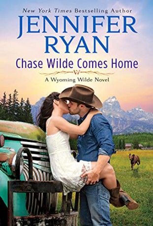 Chase Wilde Comes Home: A Wyoming Wilde Novel: 1 (Wyoming Wilde, 1) - Jennifer Ryan [KSIĄŻKA]