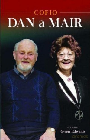 Cofio Mair Penri a Dan Puw - Gwen Edwards [KSIĄŻKA]
