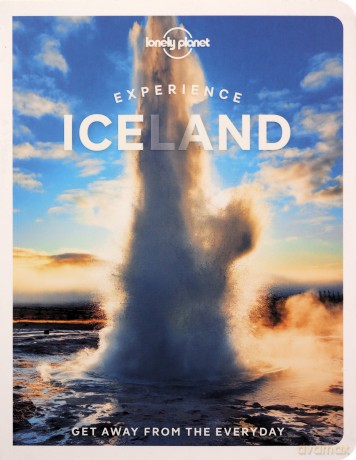 Experience Iceland - Zoe Robert [KSIĄŻKA]