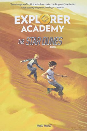 Explorer Academy: The Star Dunes (Book 4) - Trudi Trueit [KSIĄŻKA]