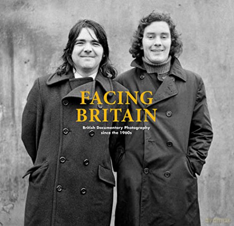Facing Britain: British Documentary Photography since the 1960s - Ralph Goertz [KSIĄŻKA]