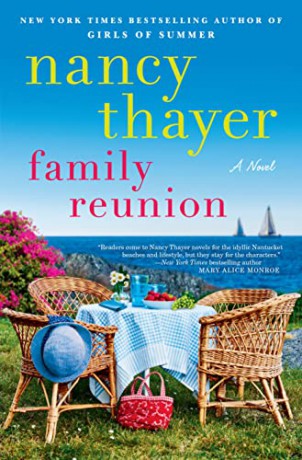 Family Reunion: A Novel (Awesome Dog 5000) - Nancy Thayer [KSIĄŻKA]