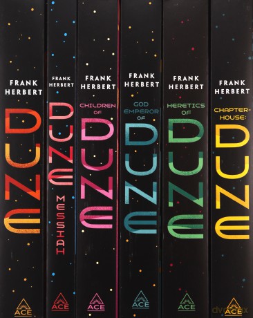 Frank Herbert's Dune Saga 6-Book Boxed Set: Dune, Dune Messiah, Children of Dune, God Emperor of Dune, Heretics of Dune, and Chapterhouse: Dune [KSIĄŻKA]