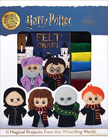 Harry Potter Felt: 11 Magical Projects from the Wizarding World - Deborah Wilding [KSIĄŻKA]