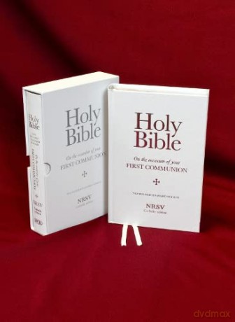 Holy Bible: First Communion Gift Edition: On the Occasion of Your First Communion - NRSV Anglicized with Apocrypha [KSIĄŻKA]