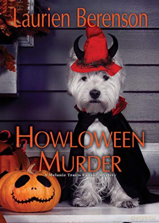 Howloween Murder: 26 (A Melanie Travis Mystery) - Laurien Berenson [KSIĄŻKA]