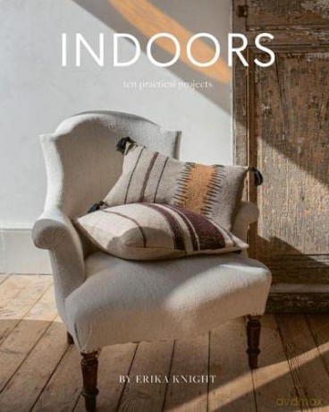 Indoors: Ten Practical Projects - Erika Knight [KSIĄŻKA]