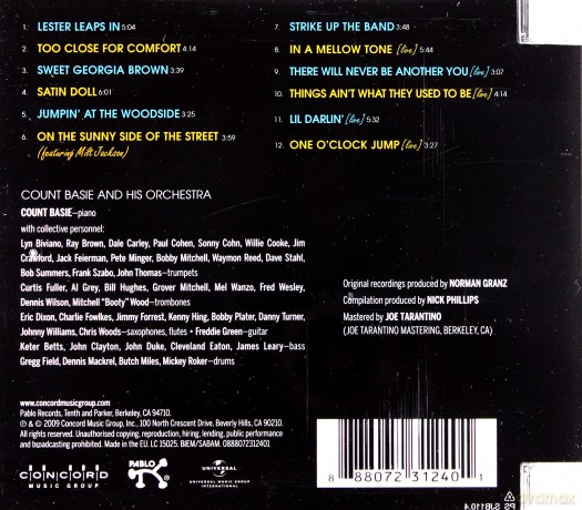 Basie Count And His Orch.: Basie Swings Standards [CD]