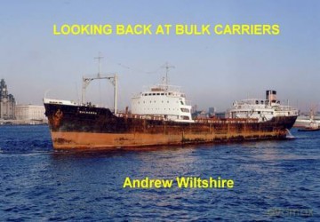 Looking Back at Bulk Carriers - Andrew Wiltshire [KSIĄŻKA]