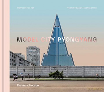 Model City Pyongyang - Kristina Drapic [KSIĄŻKA]