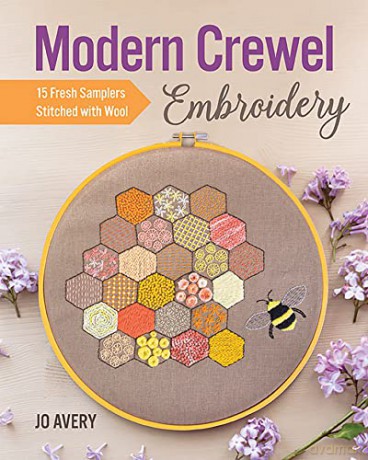 Modern Crewel Embroidery: 15 fresh samplers stitched with wool - Jo Avery [KSIĄŻKA]