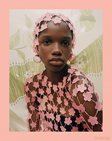 Nadine Ijewere: Our Own Selves - Nadine Ijewere [KSIĄŻKA]