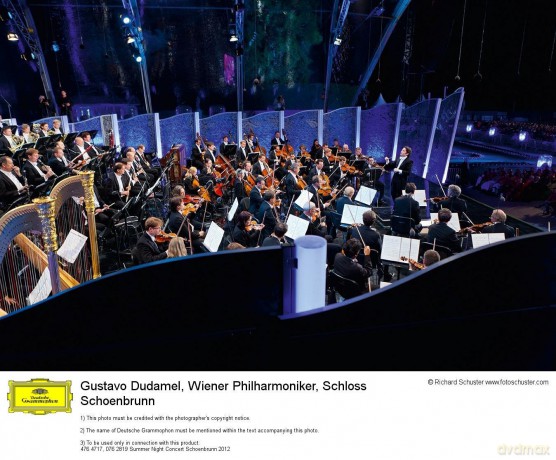 Gustavo Dudamel: Dances And Waves Summernight Concert 2012 [CD]