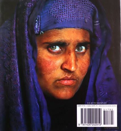 National Geographic: The Photographs (National Geographic Collectors) - Leah Bendavid-Val [KSIĄŻKA]