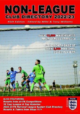 Non-League Club Directory 2022-22 - Mike Williams [KSIĄŻKA]