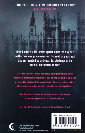Number 10 - CJ Daugherty [KSIĄŻKA]