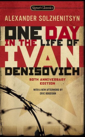 One Day in the Life of Ivan Denisovich: (50th Anniversary Edition) (Signet Classics) - Aleksandr Isaevich Solzhenitsyn [KSIĄŻKA]