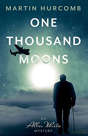 One Thousand Moons - Martin Hurcomb [KSIĄŻKA]