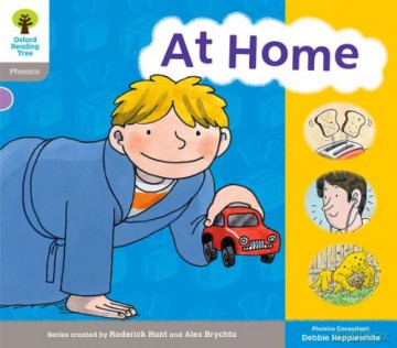Oxford Reading Tree: Level 1: Floppy's Phonics: Sounds and Letters: At Home - Roderick Hunt [KSIĄŻKA]