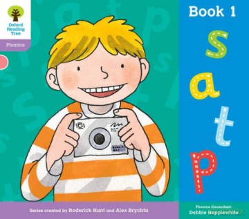 Oxford Reading Tree: Level 1+: Floppy's Phonics: Sounds and Letters: Book 1 - Debbie Hepplewhite [KSIĄŻKA]