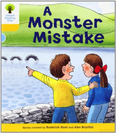 Oxford Reading Tree: Level 5: More Stories A: A Monster Mistake (Oxford Reading Tree, Biff, Chip and Kipper Stories New Edition 2011) - Roderick Hunt [KSIĄŻKA]