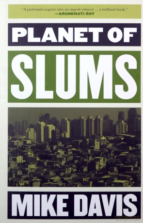 Planet of Slums - Mike Davis [KSIĄŻKA]