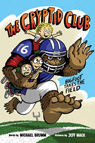 The Cryptid Club #1: Bigfoot Takes the Field - Michael Brumm [KSIĄŻKA]