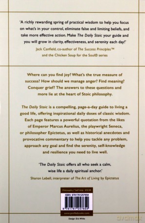 The Daily Stoic: 366 Meditations on Wisdom, Perseverance, and the Art of Living: Featuring new translations of Seneca, Epictetus, and Marcus Aurelius - Ryan Holiday [KSIĄŻKA]