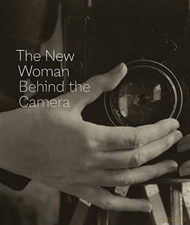 The New Woman Behind the Camera - Andrea Nelson [KSIĄŻKA]