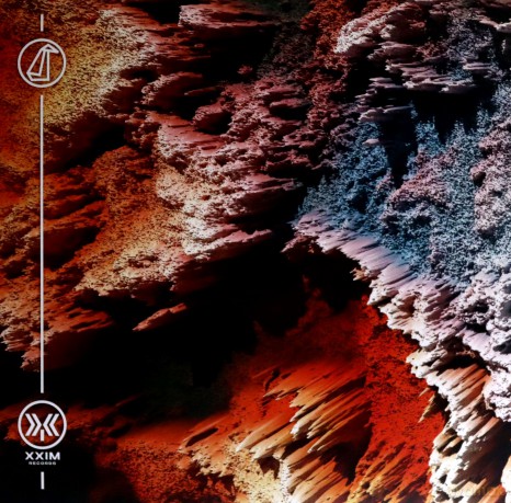 GoGo Penguin: Between Two Waves (Transparent Clear) [Winyl]