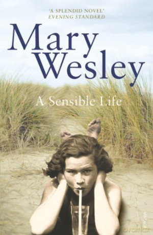 A Sensible Life - Mary Wesley [KSIĄŻKA]