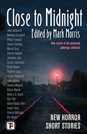 Close to Midnight - Mark Morris [KSIĄŻKA]