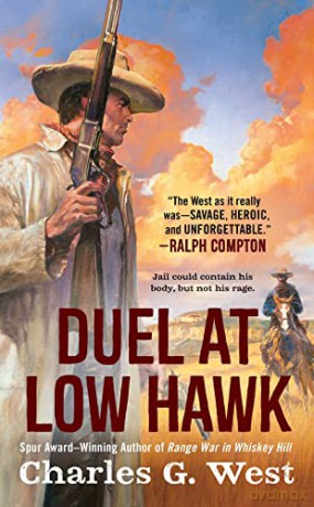 Duel At Low Hawk - West [KSIĄŻKA]
