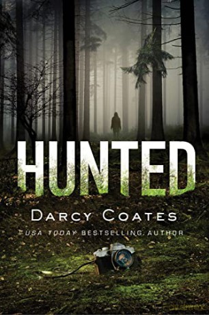 Hunted - Darcy Coates [KSIĄŻKA]