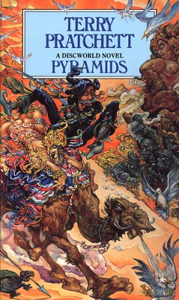 Pyramids - Terry Pratchett [KSIĄŻKA]