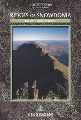 Ridges of Snowdonia: The Best Ridge Walking (Cicerone Guide) - Steve Ashton [KSIĄŻKA]