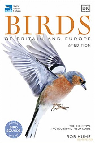 RSPB Birds of Britain and Europe: The Definitive Photographic Field Guide - Rob Hume [KSIĄŻKA]