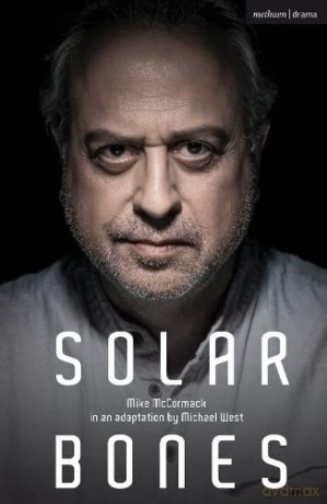 Solar Bones (Modern Plays) - Mike McCormack [KSIĄŻKA]