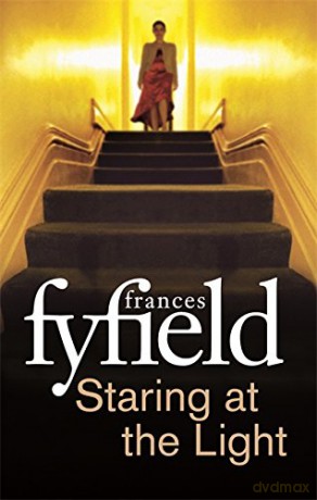 Staring At The Light - Frances Fyfield [KSIĄŻKA]