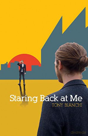Staring Back at Me - Tony Bianchi [KSIĄŻKA]