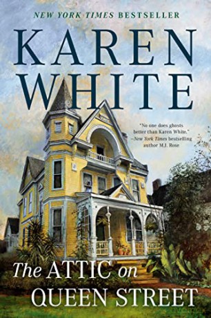 The Attic On Queen Street: 7 (Tradd Street) - White [KSIĄŻKA]