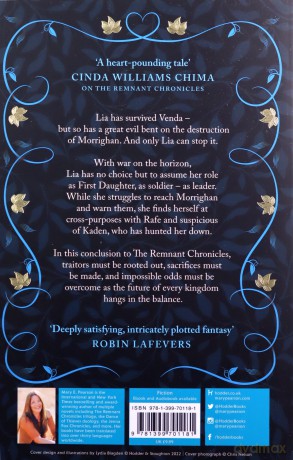 The Beauty of Darkness (The Remnant Chronicles) - Mary E. Pearson [KSIĄŻKA]
