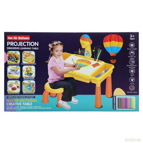 Stolik z projektorem w kształcie balonu slajdy flamastry 551942