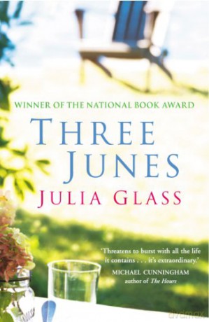 Three Junes - Julia Glass [KSIĄŻKA]