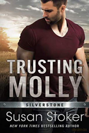 Trusting Molly: 3 (Silverstone, 3) - Susan Stoker [KSIĄŻKA]