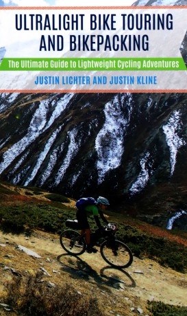 Ultralight Bike Touring Amp Bikepb: The Ultimate Guide to Lightweight Cycling Adventures - Justin Lichter [KSIĄŻKA]