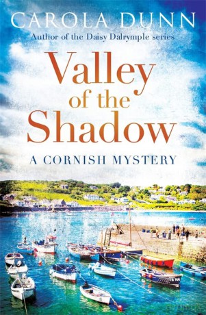 Valley of the Shadow (Cornish Mystery 3) (Cornish Mysteries) - Carola Dunn [KSIĄŻKA]