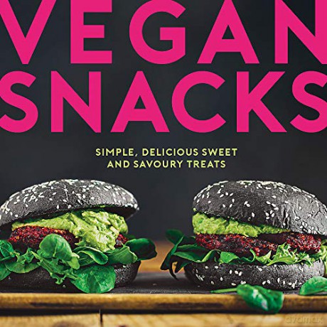 Vegan Snacks: Simple, Delicious Sweet and Savoury Treats - Elanor Clarke [KSIĄŻKA]