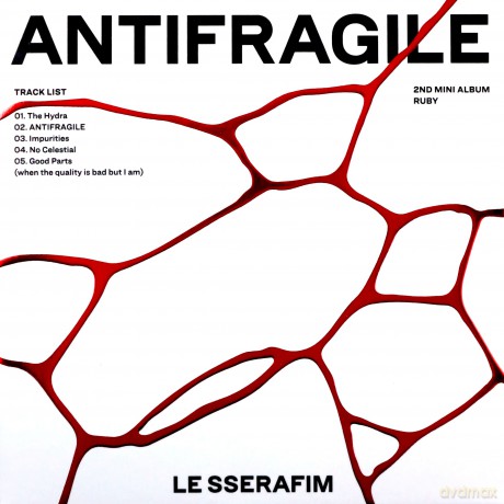 Le Sserafim: Antifragile (Compact Version) [CD]